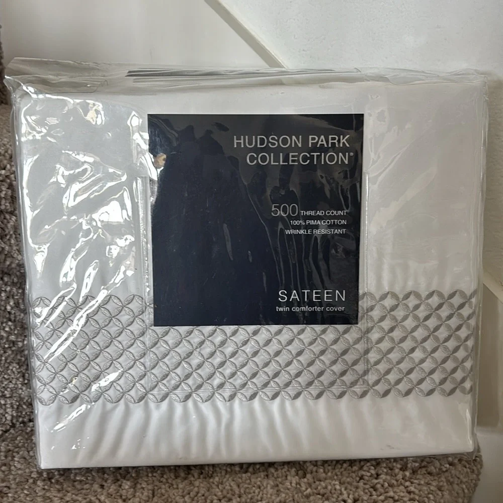Hudson Park Collection 500TC Embroidered Geo Duvet Cover Twin Pima Cotton $340 - Picture 4 of 7
